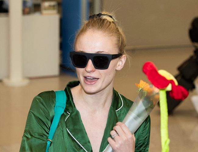 Sophie Turner a su llegada a Corea del Sur