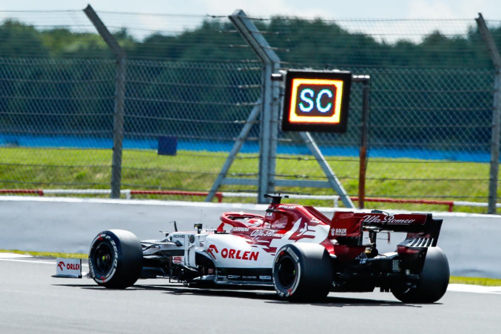 EN IMATGES | Hamilton guanya amb agonia a Silverstone i Sainz perd una valuosa quarta plaça al final