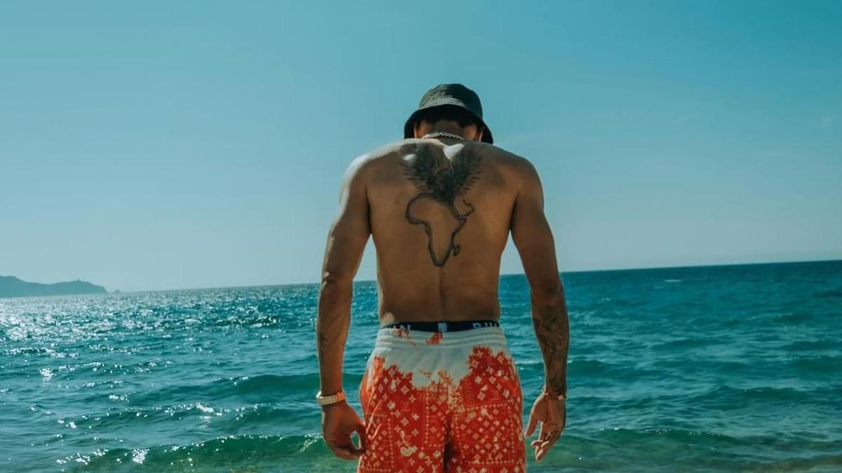 La azarosa vida de Aubameyang: raíces en Ávila, internacional por Gabón, contrajo malaria, incidente con un extintor...