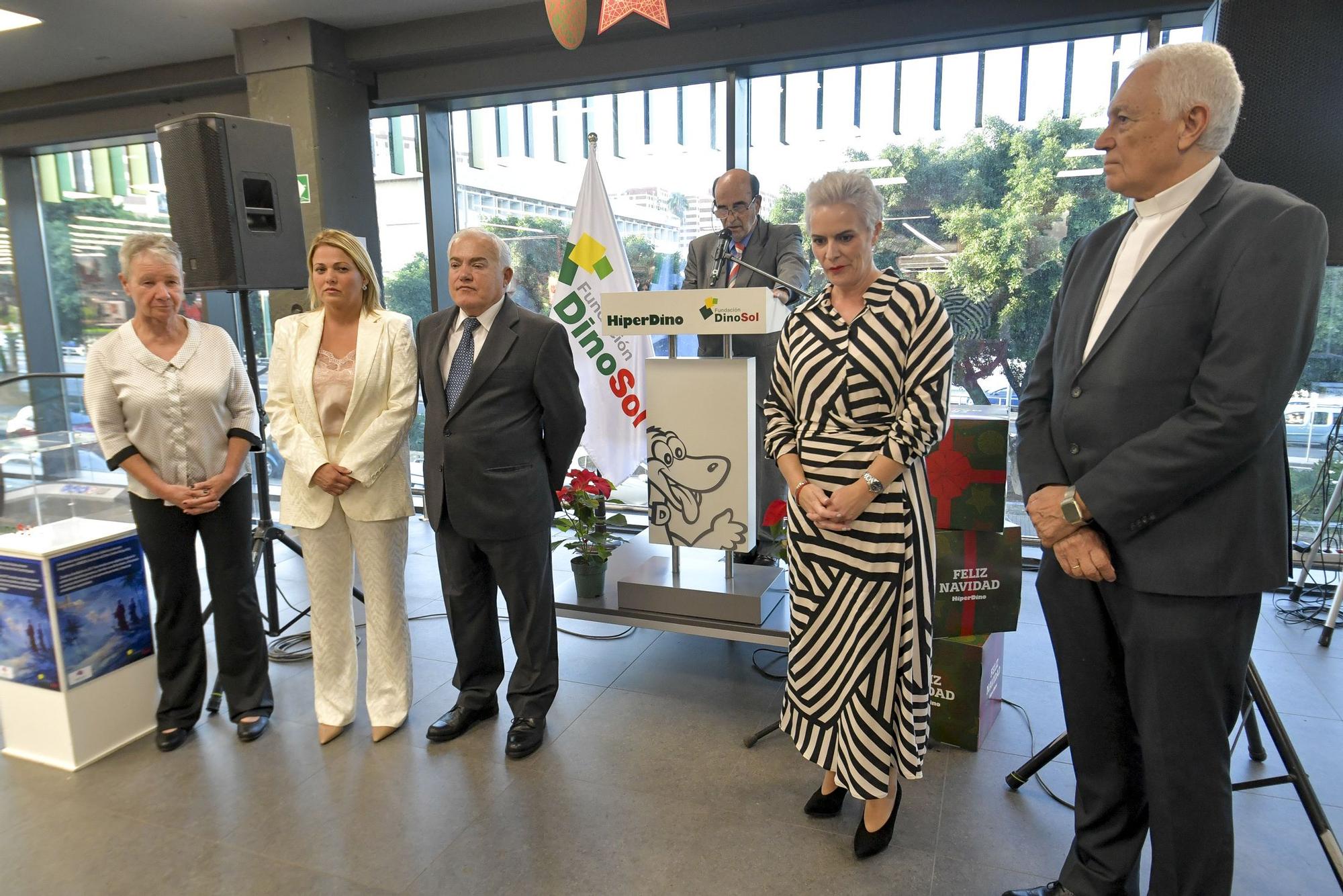 Inauguración del belén de Hiperdino