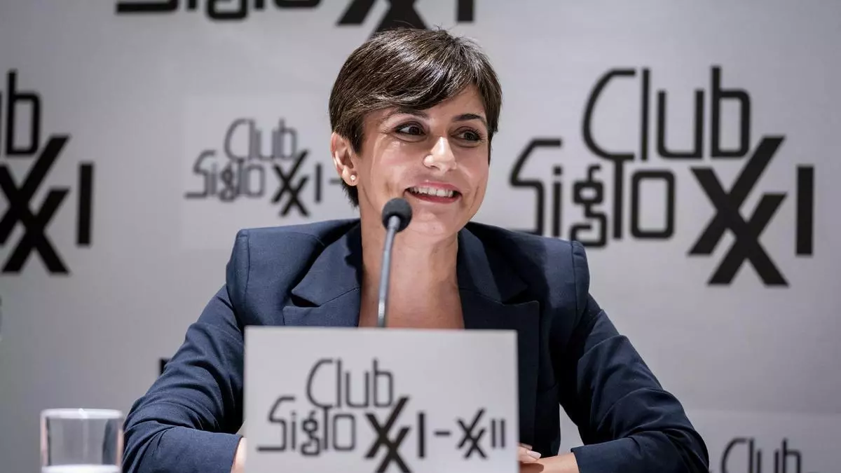 Isabel Rodríguez aviva la guerra de cifras de vivienda con Feijóo: "Lo del millón se lo igualo"