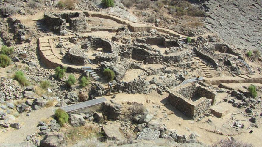 Un recorrido para conocer el patrimonio arqueológico de Telde