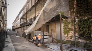 La UPF enderroca les últimes cases dels militars de la Ciutadella