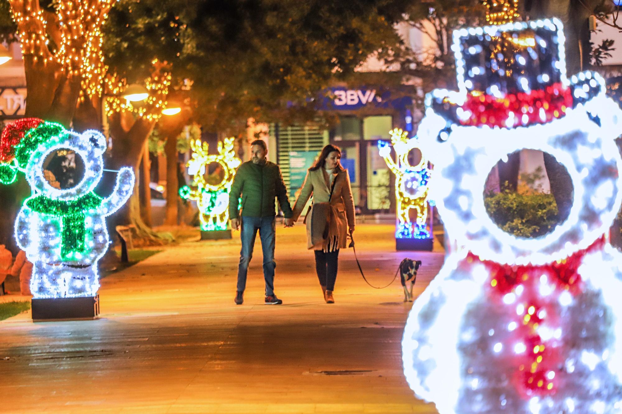 Se enciende la Navidad en Orihuela