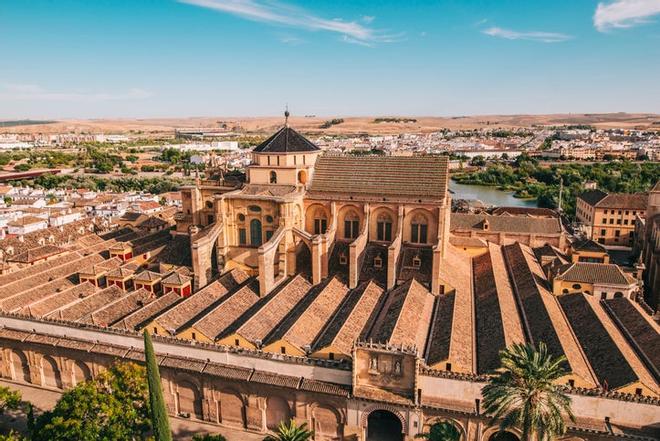 mezquita Catredral de Córdoba por fuera ajjajaa