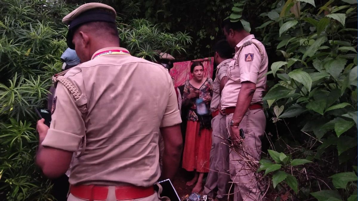 Rescatadas en la India a una madre rusa y sus hijas de 4 y 6 años