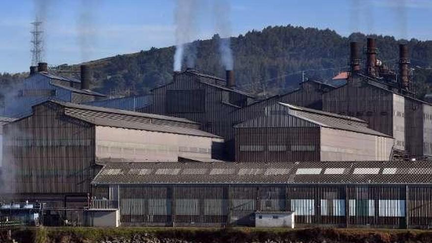 Factoría de Ferroglobe en el polígono de Sabón (Arteixo).