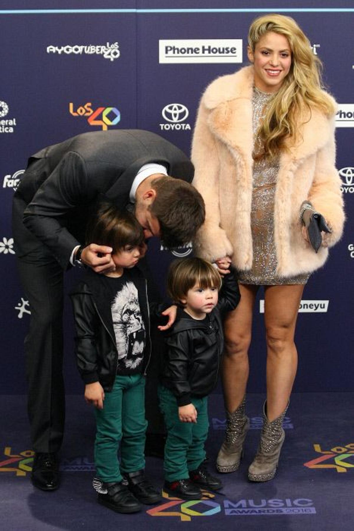 Premios Los 40 Principales: Shakira, Piqué y sus hijos Milan y Sasha