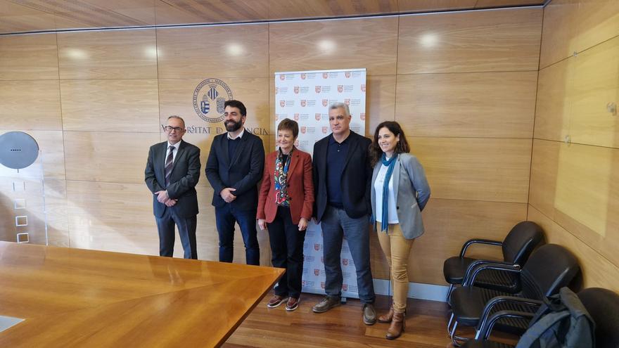 La FDM de València y la UV renuevan su convenio de voluntariado deportivo