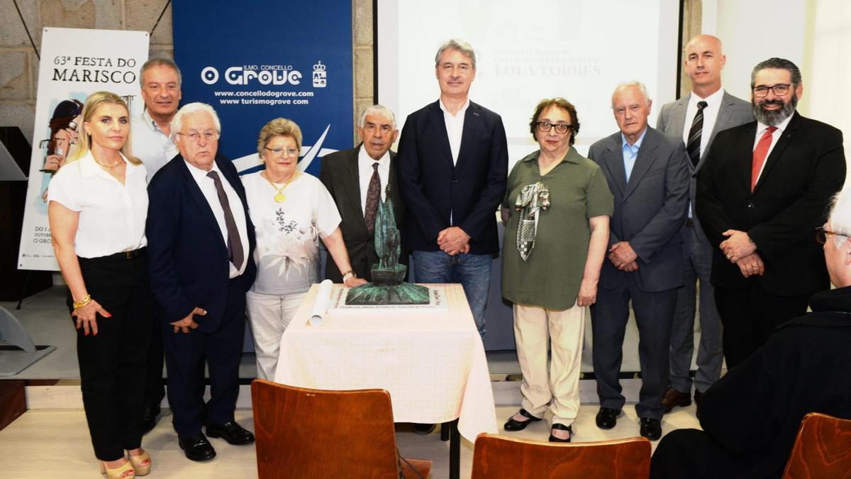 La entrega del Premio Lola Torres, en la casa consistorial grovense.