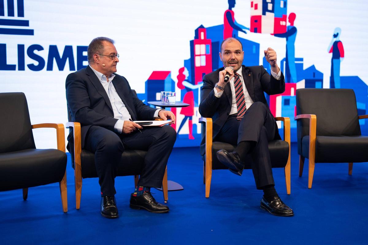 Diálogo entre Albert Sáez, director de EL PERIÓDICO, y Albert Dalmau, conseller de la Presidència de la Generalitat.