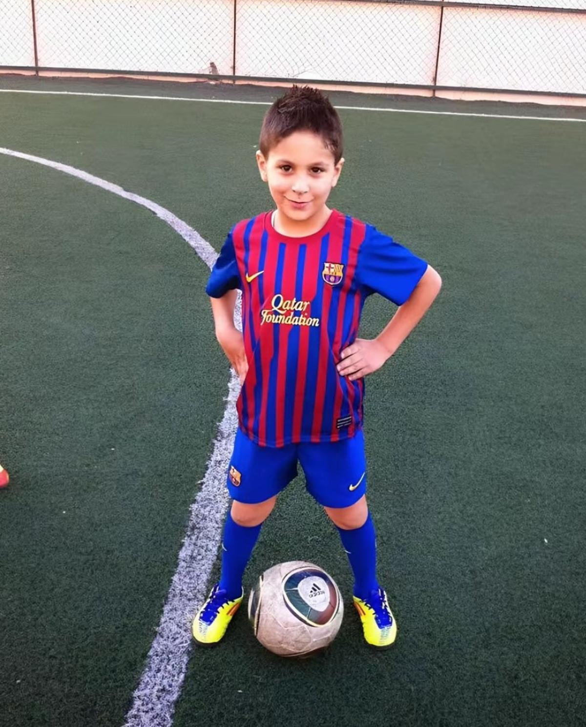 Bardghji, con la camiseta del Barça