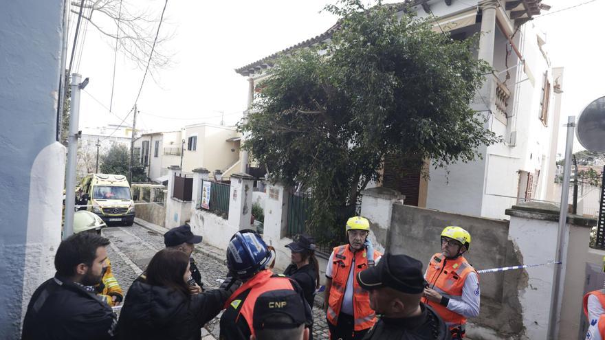 El Ayuntamiento aplaza la demolición de la vivienda siniestrada de la calle Polvorín prevista el lunes