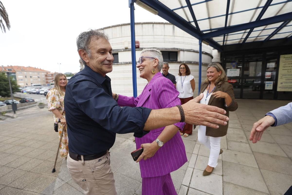 La visita de la consejera de Salud a Luanco para anunciar las obras que se acometerán en el centro de salud La visita de la consejera de Salud a Luanco para anunciar las obras que se acometerán en el centro de salud