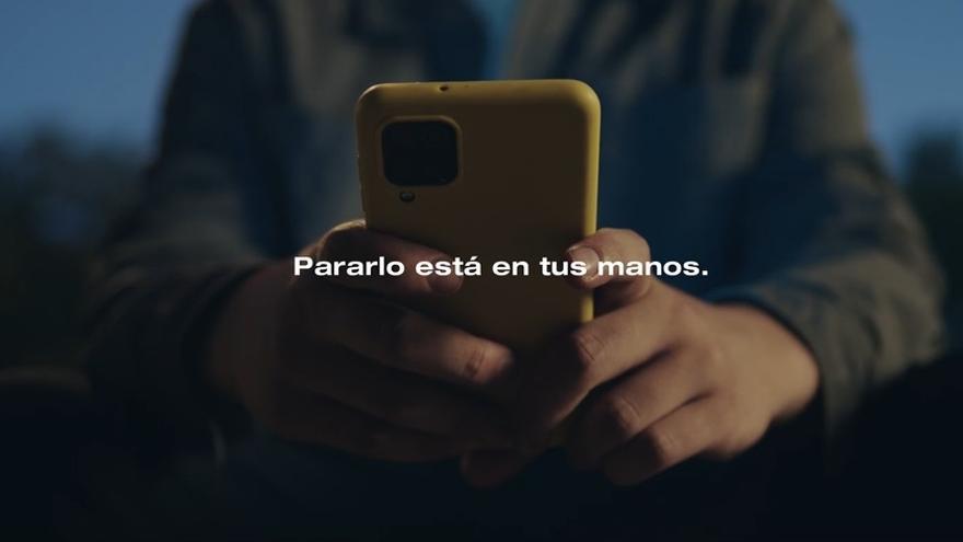 Fundación Mutua y Guardia Civil alertan de la creciente violencia sexual digital contra los menores de edad.