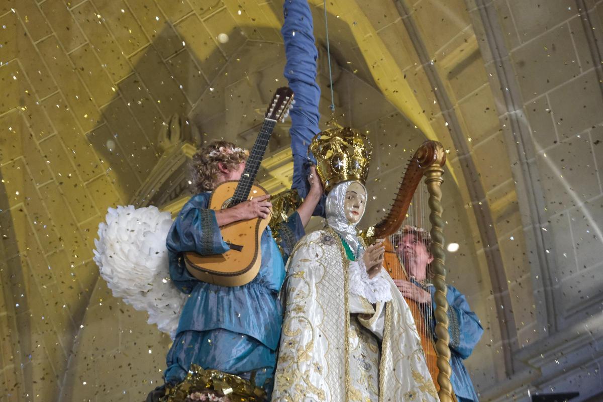 Coronación de la Virgen en el Misteri del pasado agosto