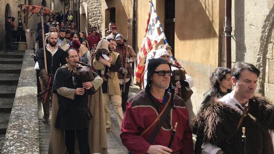 La tradicional fiesta en Sos del Rey Católico es de Interés Turístico de Aragón. | X