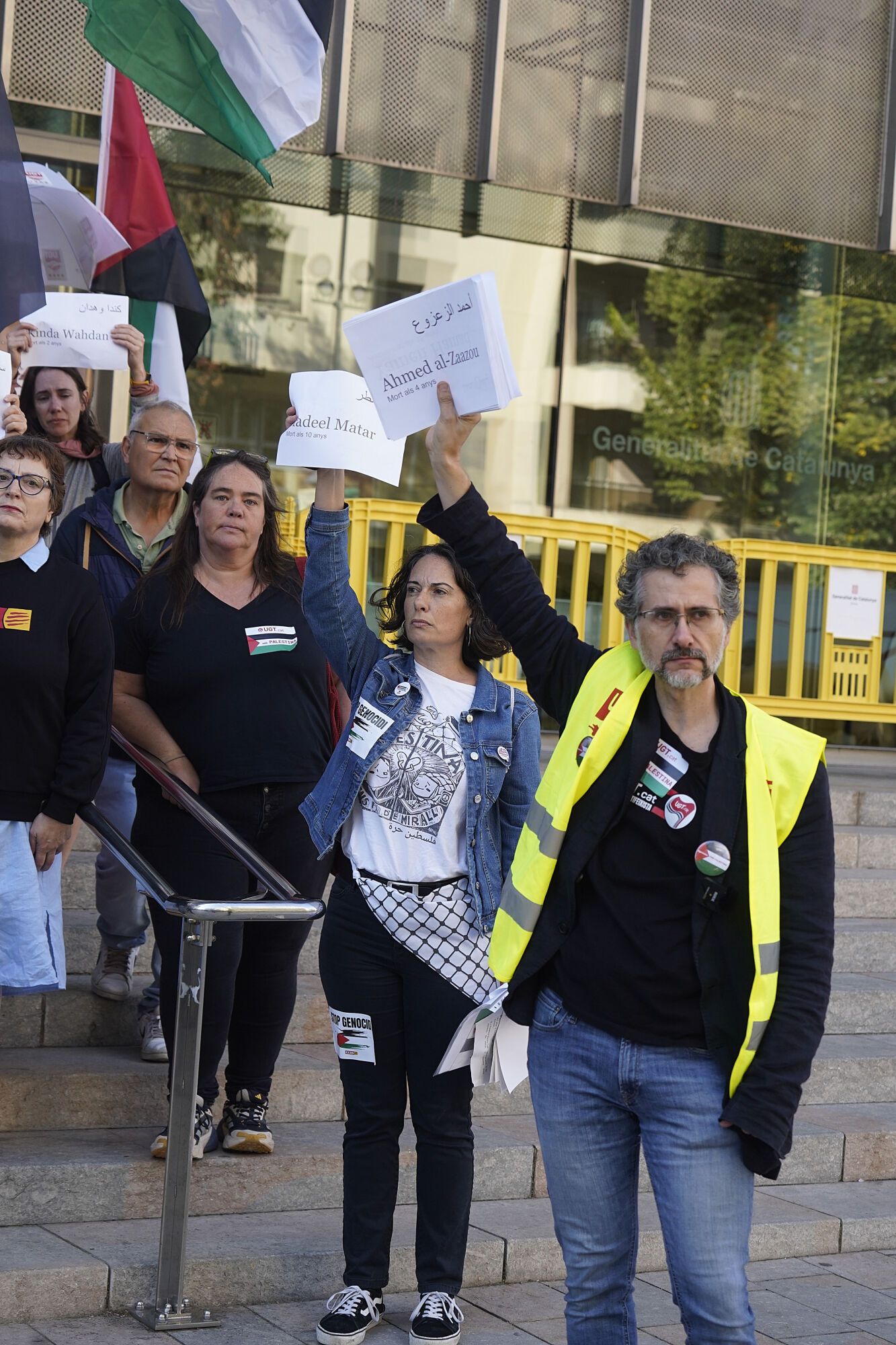 Girona concentració davant de la seu de la Generalitat de Girona vaga general en suport a Palestina