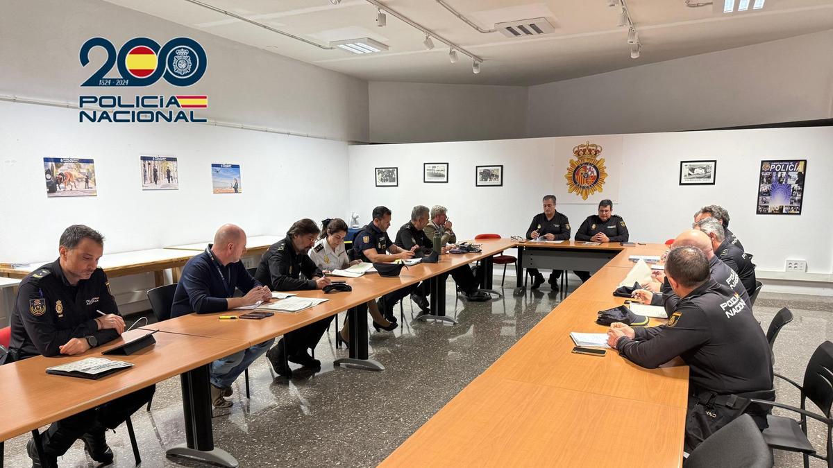 Un momento de la reunión de planificación del operativo especial para Carnaval.