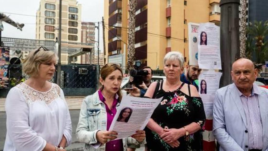 Representantes de la familia se concentran en Benidorm