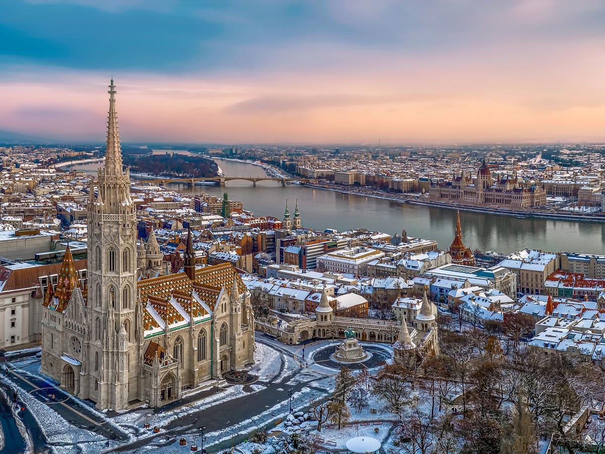 La magia de la navidad recorre las calles de Budapest