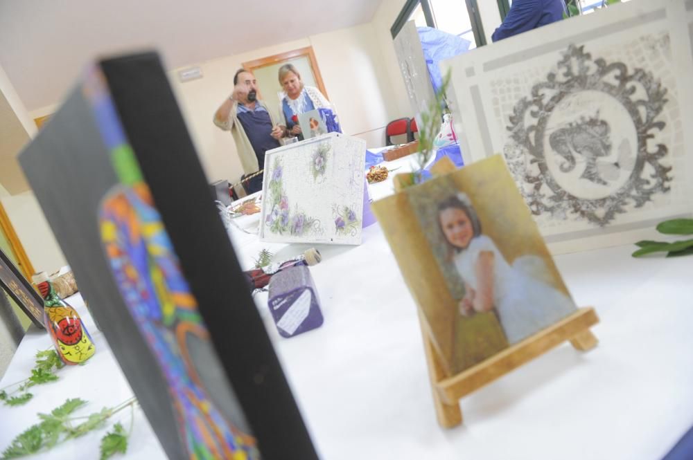 Inauguración de la exposición del aniversario de la Asociación Libre de Mujeres de La Corredoria