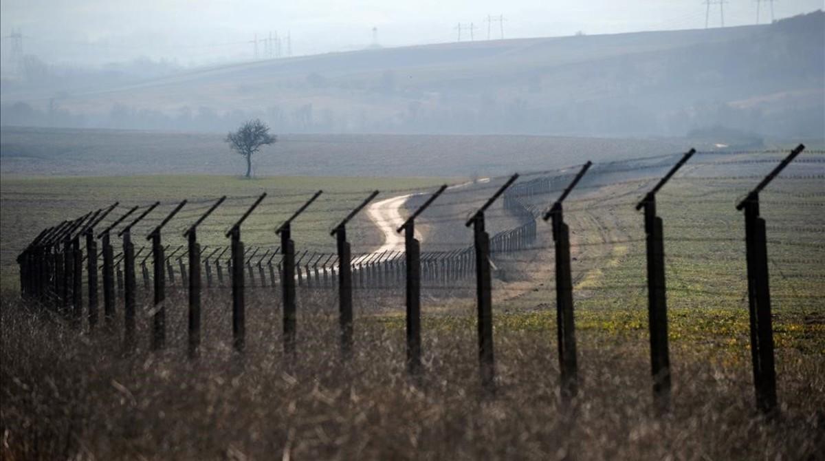 Tramo de alambrada de espino cerca del punto fronterizo de Kapitan Andreevo, entre Bulgaria y Turquía, el 11 de febrero del 2011.