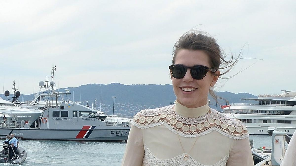 El look de Carlota Casiraghi en Cannes