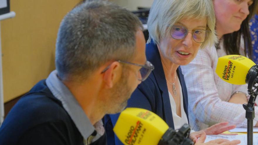 Sergi Palomeras i Consol Cantenys durant el debat de campanya.