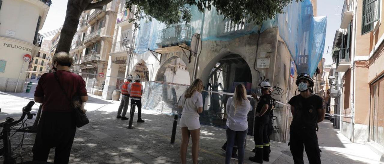 La finca estaba deshabitada, por lo que no se han producido daños personales