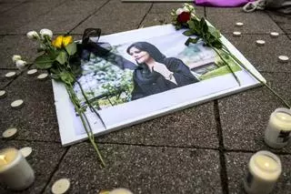 Irán admite más de 300 muertes en las protestas por el fallecimiento de Mahsa Amini