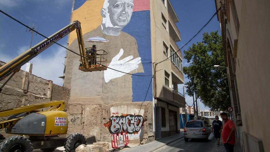 Crean un mural como homenaje a Paco Martín en La Mar de Músicas