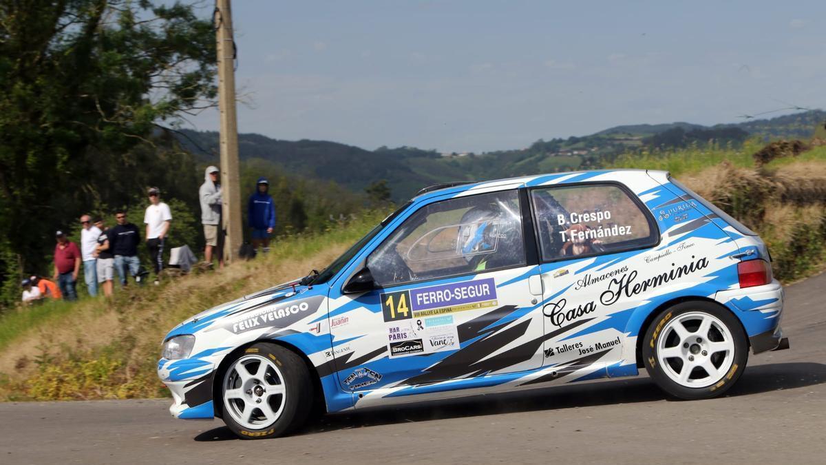 Un momento del rally de La Espina.