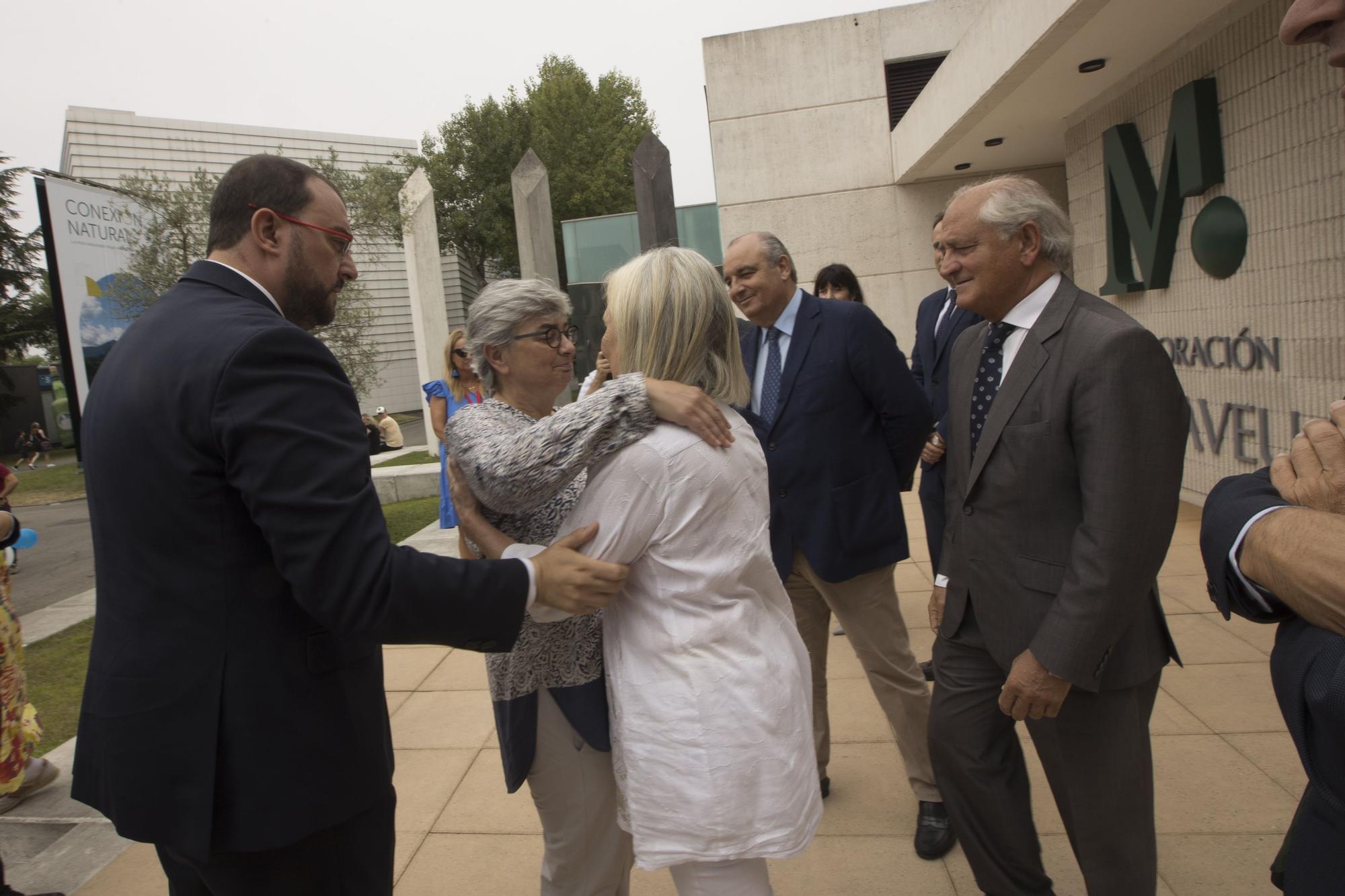 En imágenes: La visita de Adrián Barbón a la Feria de Muestras