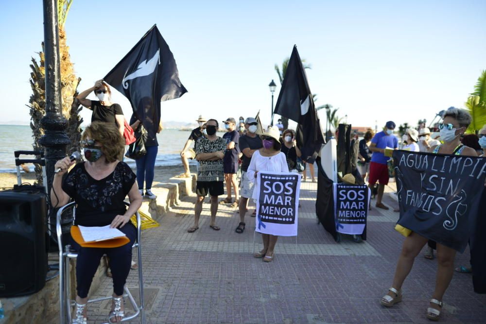 Manifestación contra el estado del Mar Menor