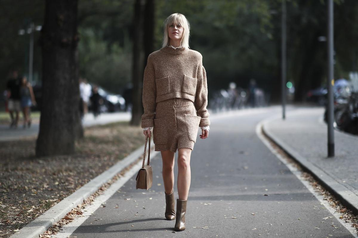 Conjunto camel en el Street Style de Milán