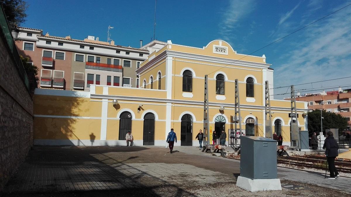 La localidad del Camp de Túria cuenta con riqueza patrimonial que la hacen muy atractiva.