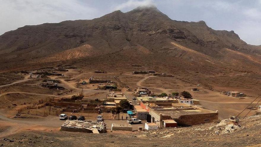 El Cabildo estudia vías para que el planeamiento insular incluya al caserío de Cofete