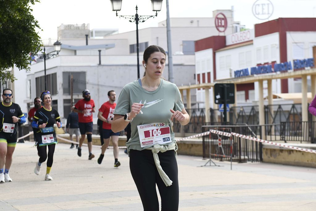 La XIII carrera solidaria Corriendo con Assido, en imágenes