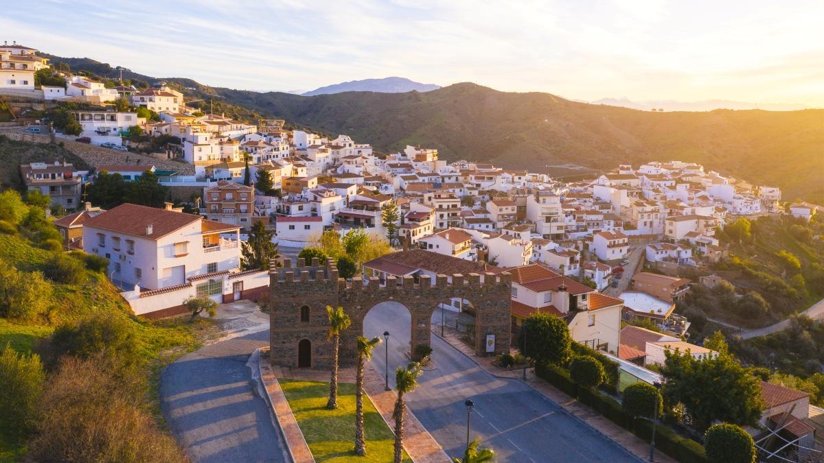 Así celebra Moclinejo su famosa Semana Cultural