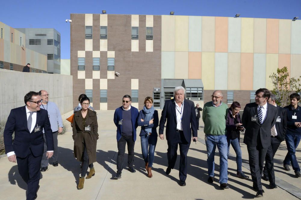 Joan Roca visita la presó de Puig de les Basses