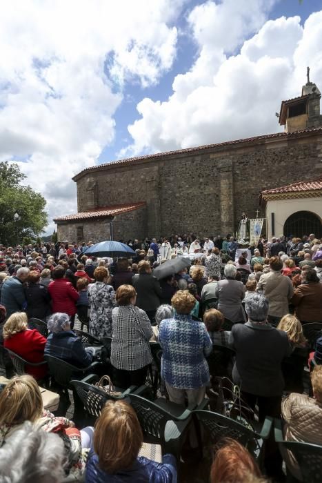 Fiesta del Rito del Beso en La Luz