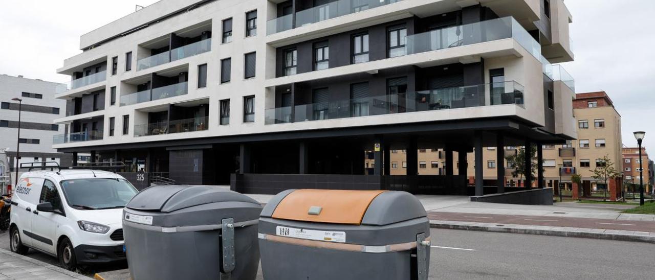 Contenedor de basura donde apareció el bebé