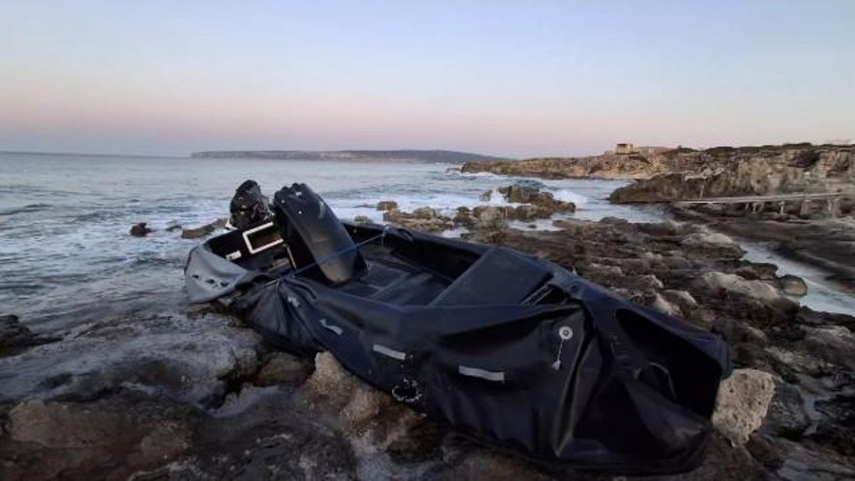 Rescatan a 67 migrantes llegados en patera a Formentera