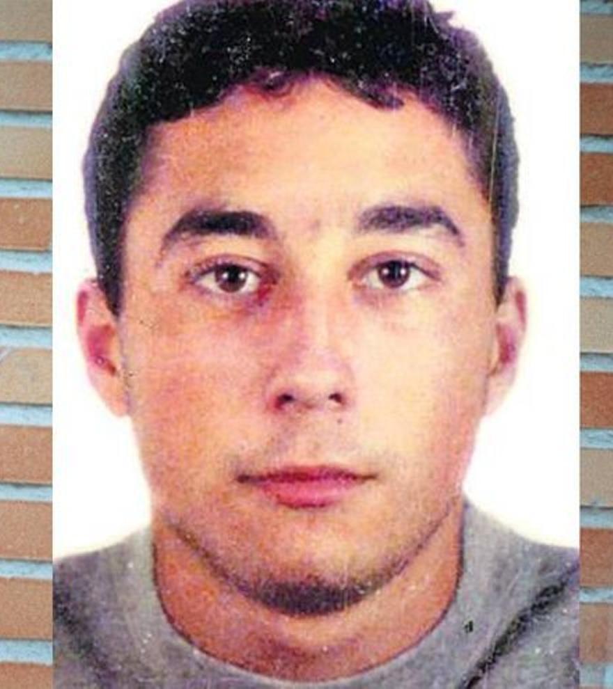Pedro Matías desapareció en 120 minutos, a plena luz del día, y a 200 metros de su casa en Gijón