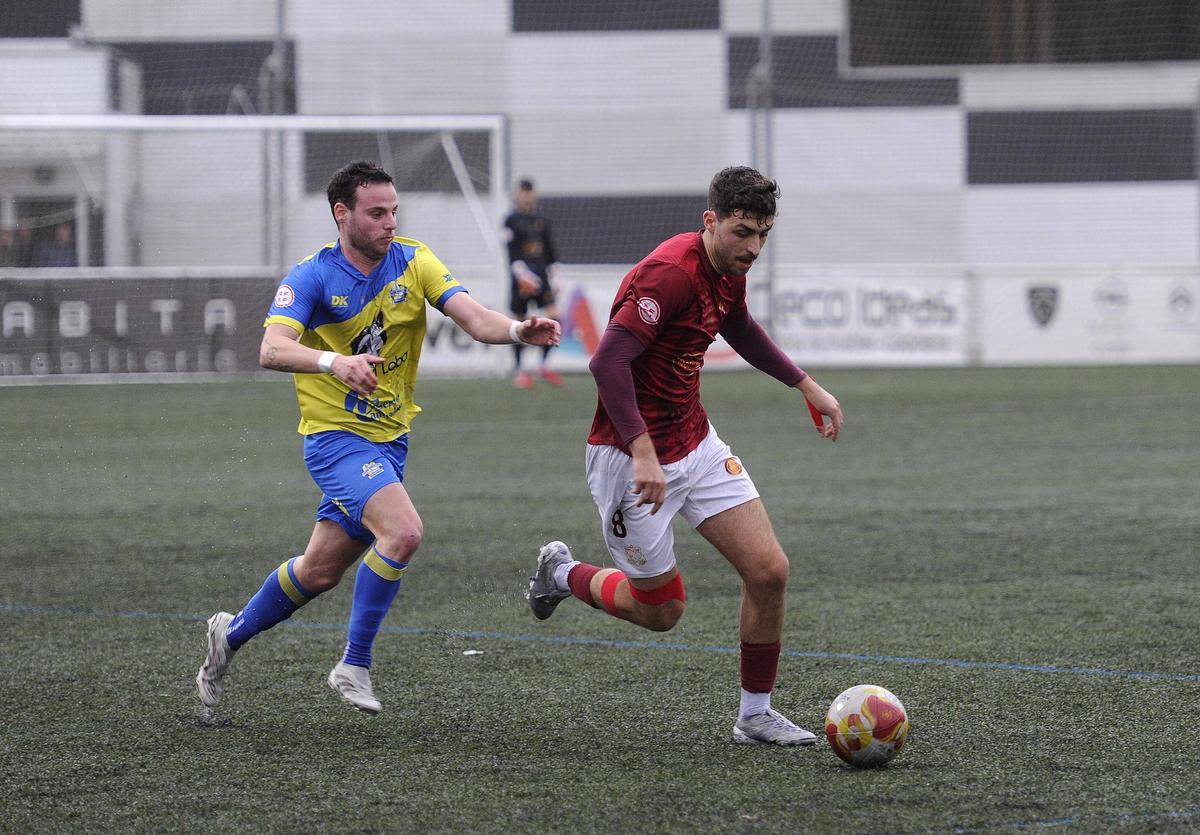 Partido entre el Estradense y el Juventud de Cambados.