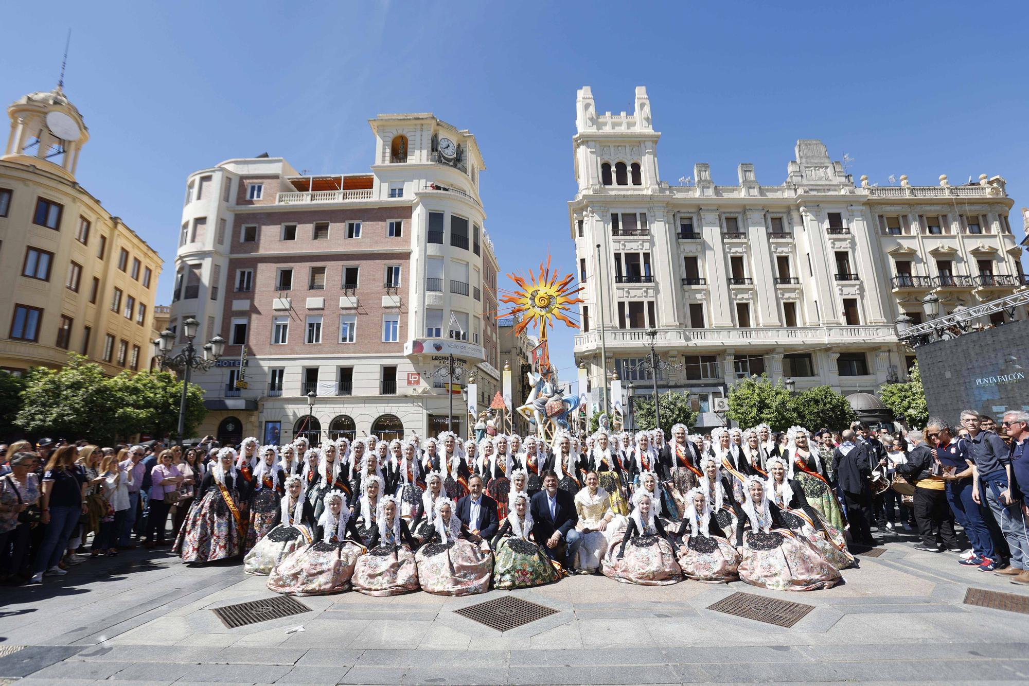 Segundo día de promoción de la fiesta alicantina en Córdoba