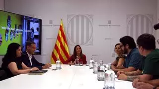 Terminan sin acuerdo las reuniones entre los sindicatos de la huelga y Educació: el paro del primer día de clase en Catalunya sigue en pie