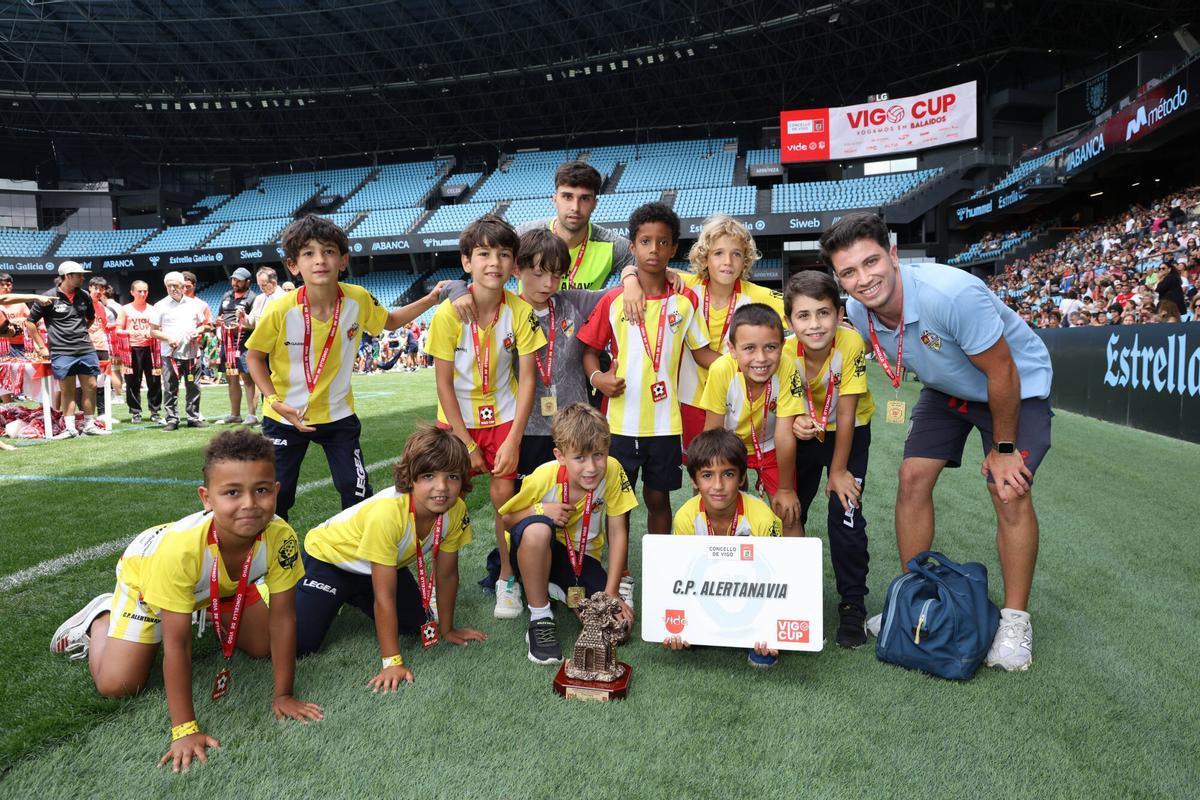 El estadio de Balaídos acogió las 18 finales de la última edición de la Vigo Cup, así como sus correspondientes entregas de premios.