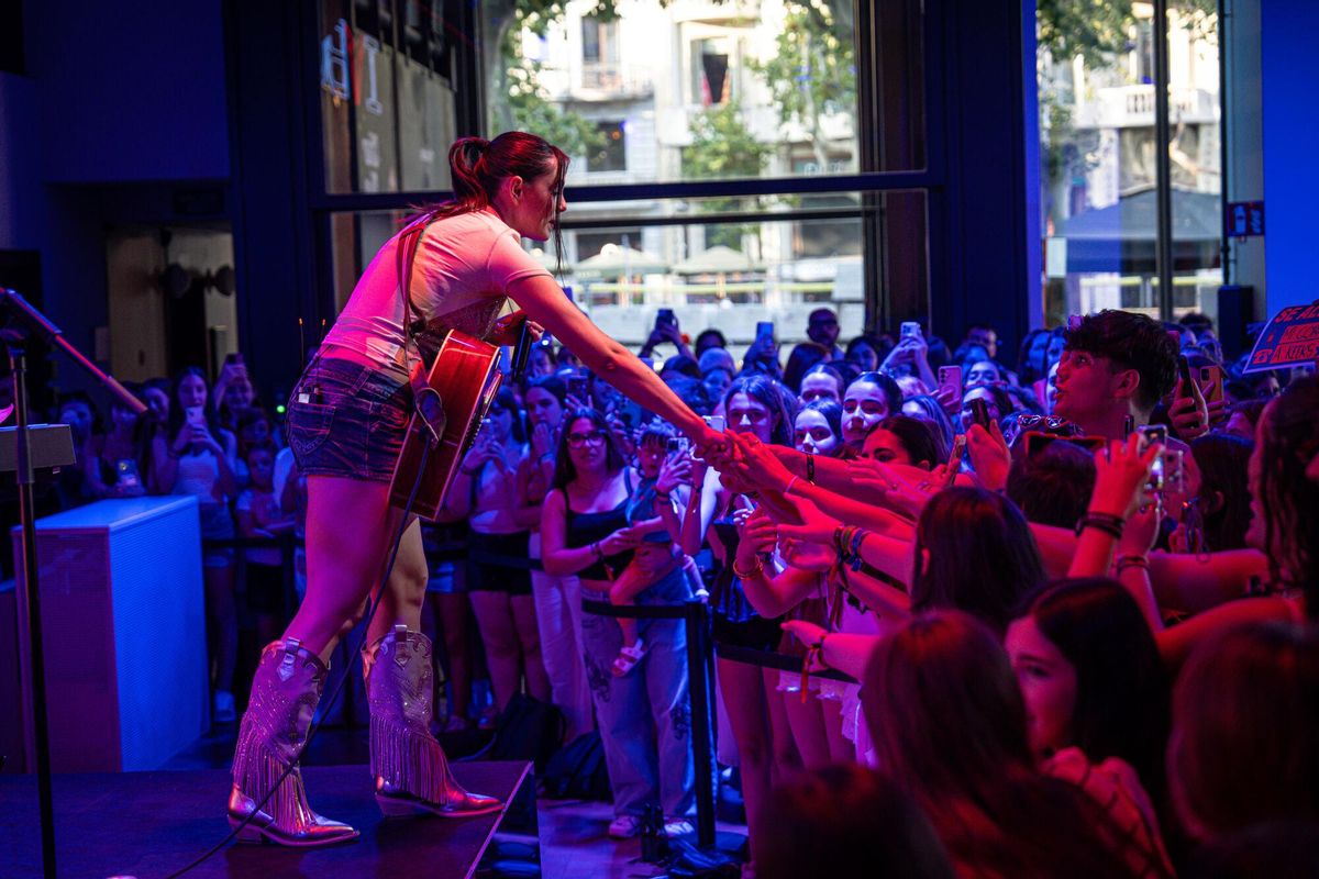 Chiara Oliver actúa en los Secret Show de Les Nits de Barcelona, en la Casa Seat